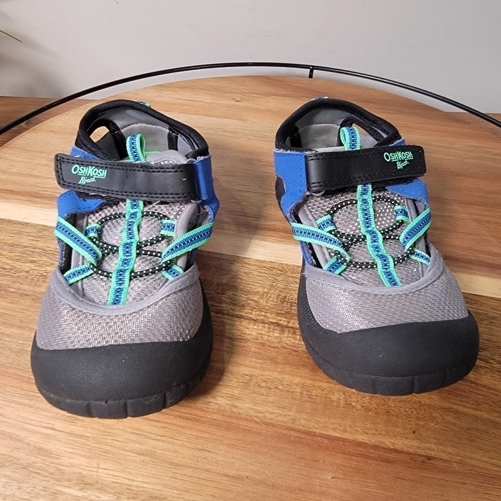 Osh Kosh Bump Toe Athletic Sporty Washable Play Sandals Sneakers Size 11